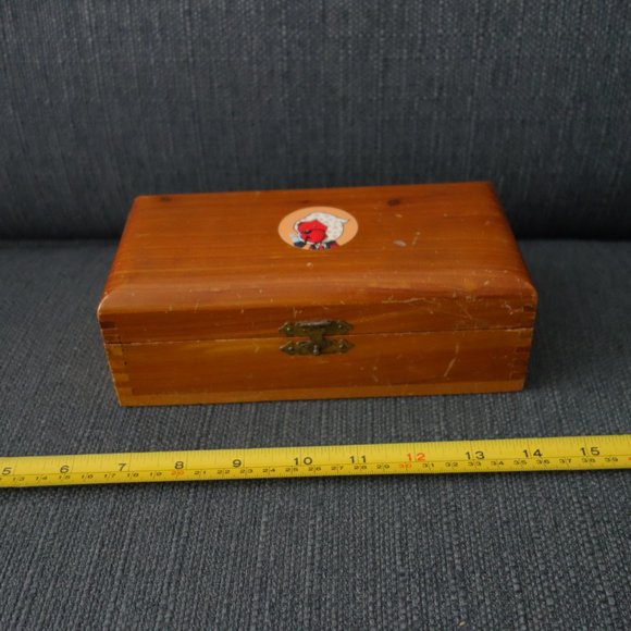 Seven(7) Hand Decorated Pre-Loved Titleist Pro VI Golf Balls with Wooden Case - Picture 5 of 16